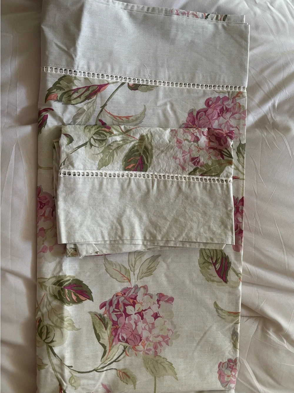Vintage Laura Ashley Pink Hydrangea Twin Sheet Set